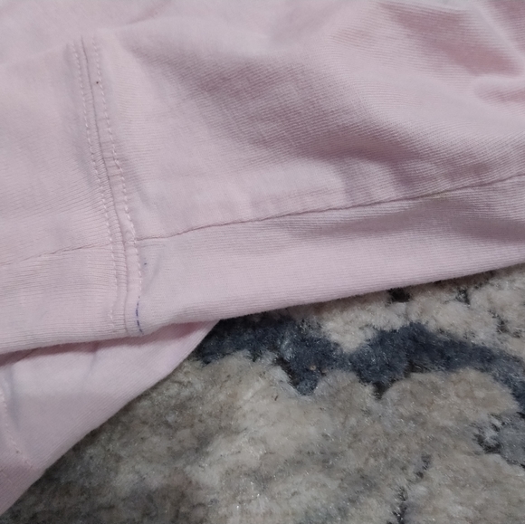 Vineyard vines - Picture 4 of 4